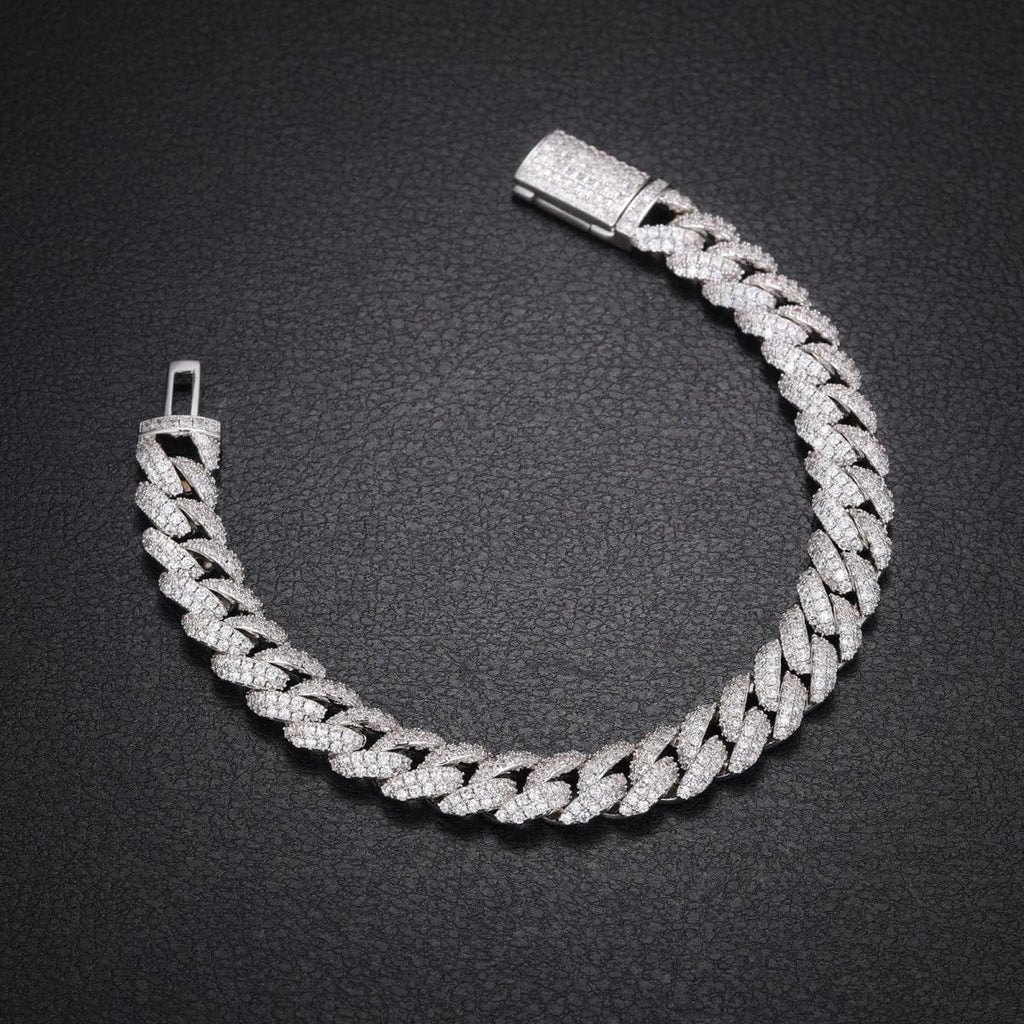 Iced Bubble Cuban Chain – ”Avalanche Links” Edition - The Gold Supply