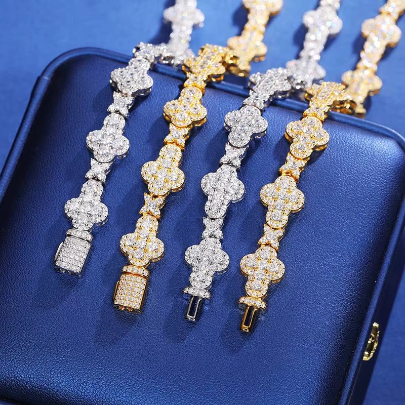 Iced Trinity Link Chain – “Blessed Radiance” Edition - The Gold Supply